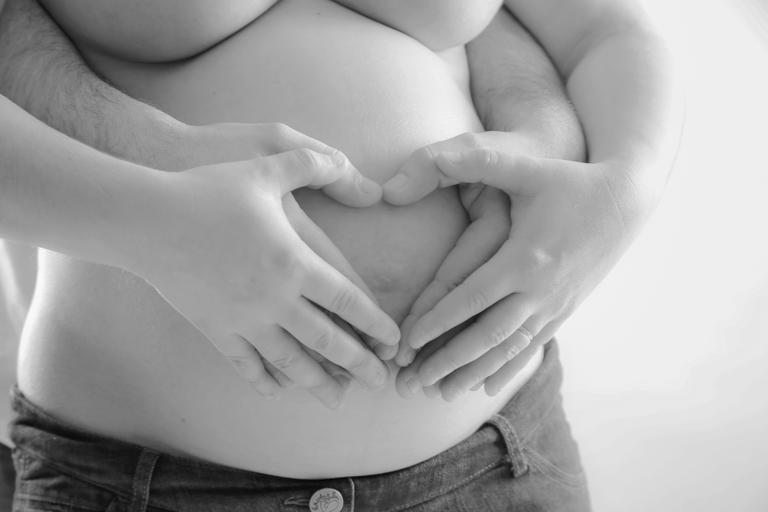 pregnancy-speaker-child-mother-1406026